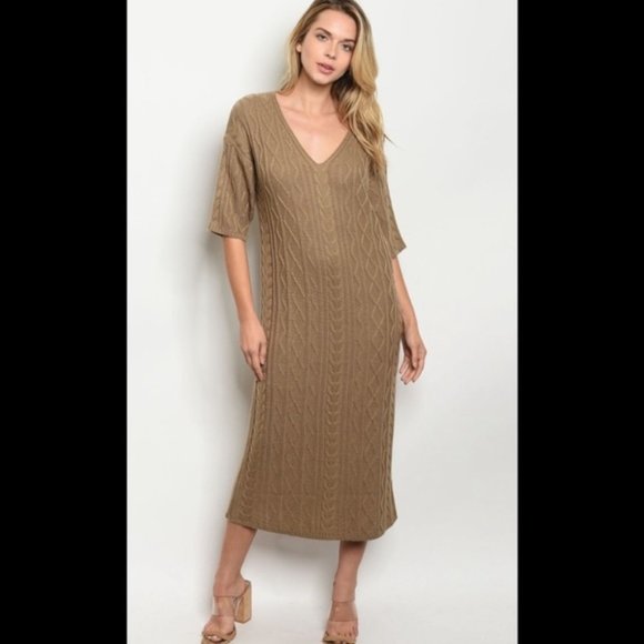 ⭐️FINAL SALE ITEM⭐️Mocha V-Neckline 3/4 Length Sleeve Sweater Dress - Picture 4 of 5